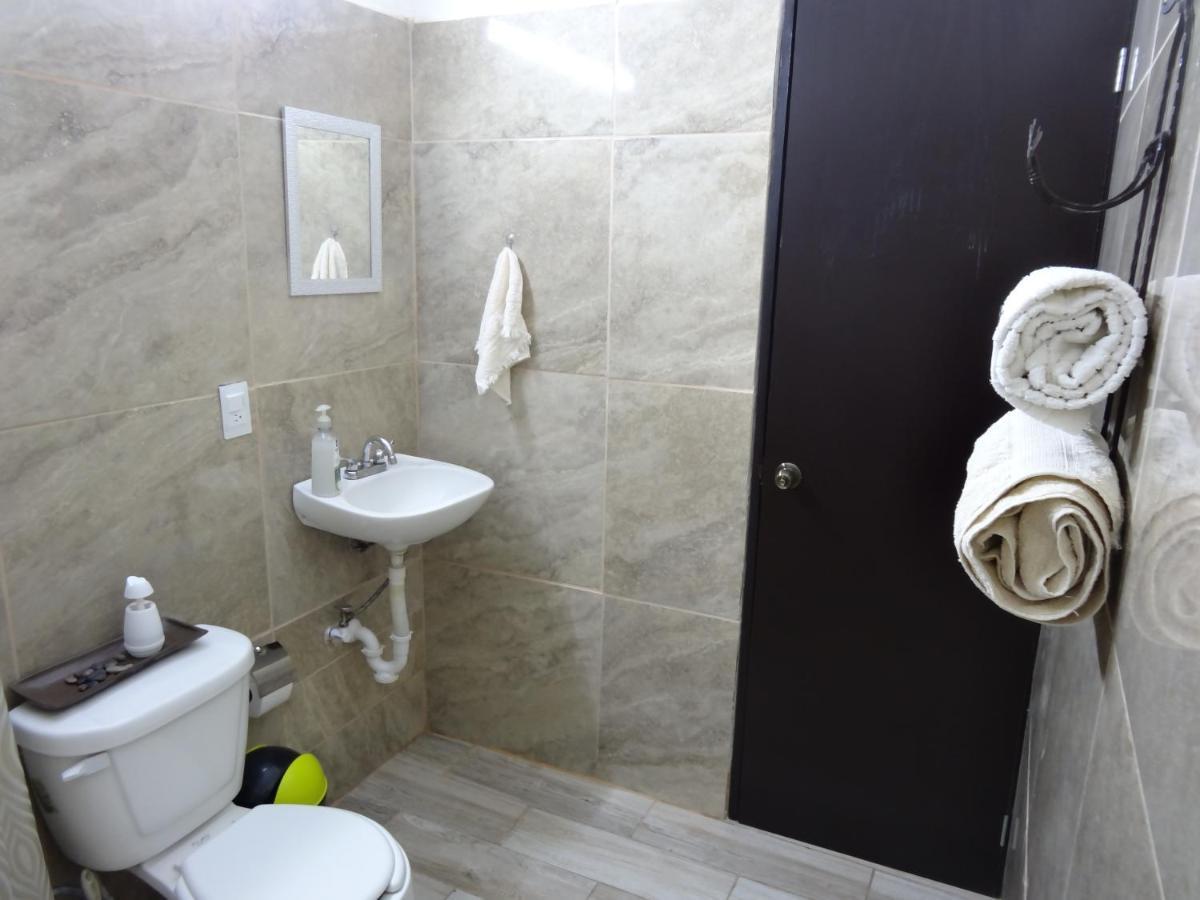 Habitaciones-Comodas-Aire-Wifi-Tv-Cerca De Playa-!!Excelente Precio II Manzanillo Luaran gambar